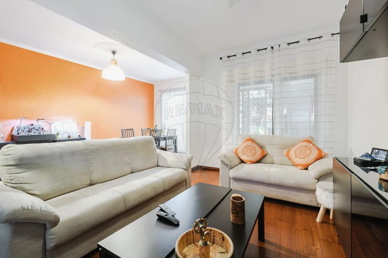 Apartamento T3 para Venda em Vila Franca de Xira Foto 2