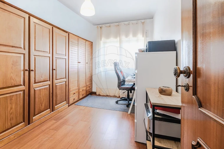 Apartamento T3 para Venda em Vila Franca de Xira Foto 26