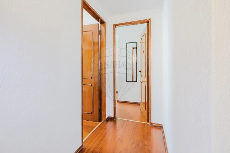 Apartamento T3 para Venda em Vila Franca de Xira Foto 16