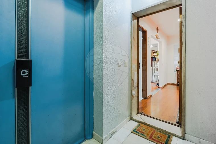 Apartamento T3 para Venda em Vila Franca de Xira Foto 31