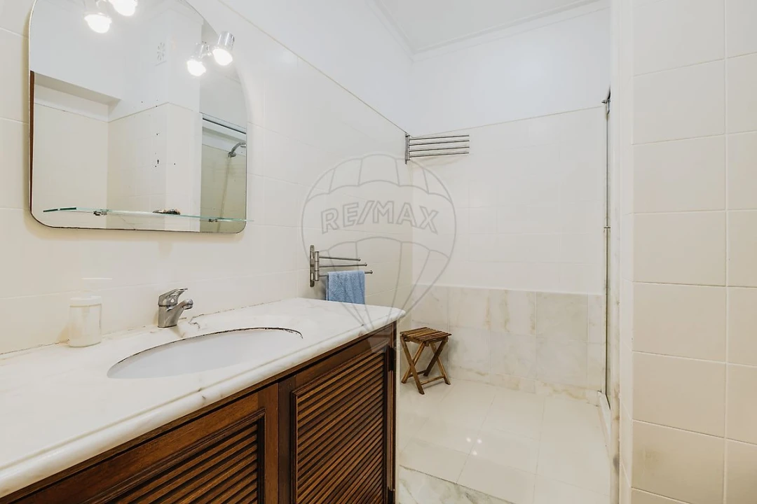 Apartamento T3 para Venda em Vila Franca de Xira Foto 28