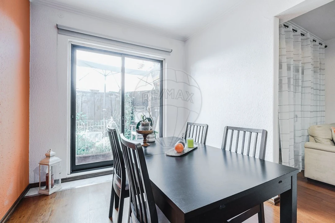 Apartamento T3 para Venda em Vila Franca de Xira Foto 6