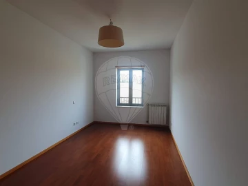 Apartamento T3 para Venda em Oliveira do Douro