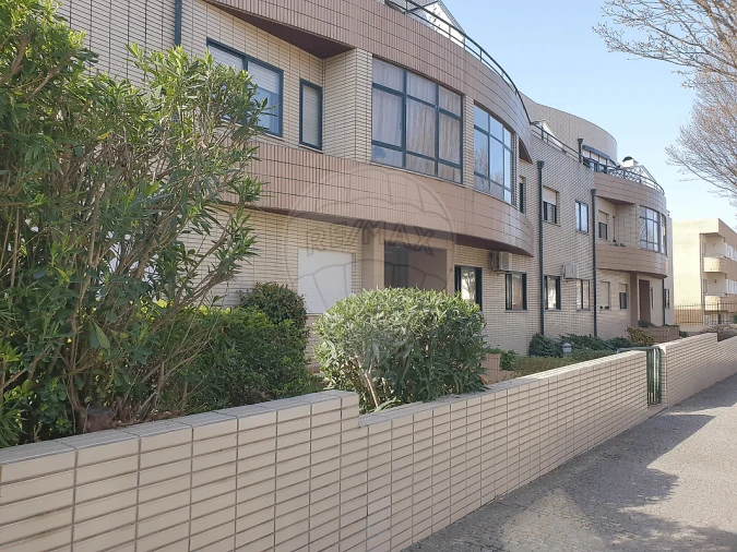 Apartamento T1 para Venda em Gulpilhares e Valadares Foto 6
