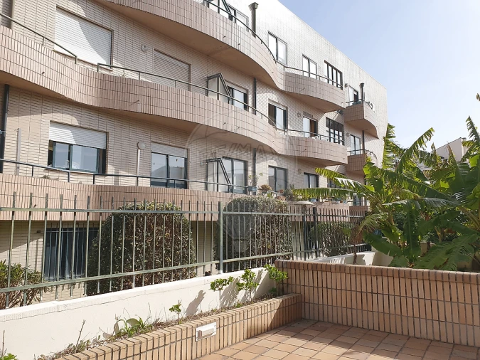 Apartamento T1 para Venda em Gulpilhares e Valadares Foto 7