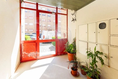 Apartamento T2 para Arrendamento em Canidelo