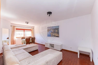 Apartamento T2 para Arrendamento em Canidelo