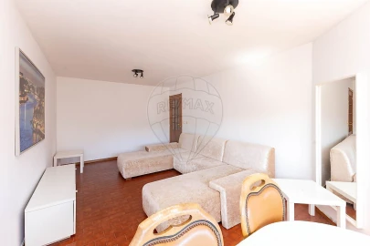 Apartamento T2 para Arrendamento em Canidelo