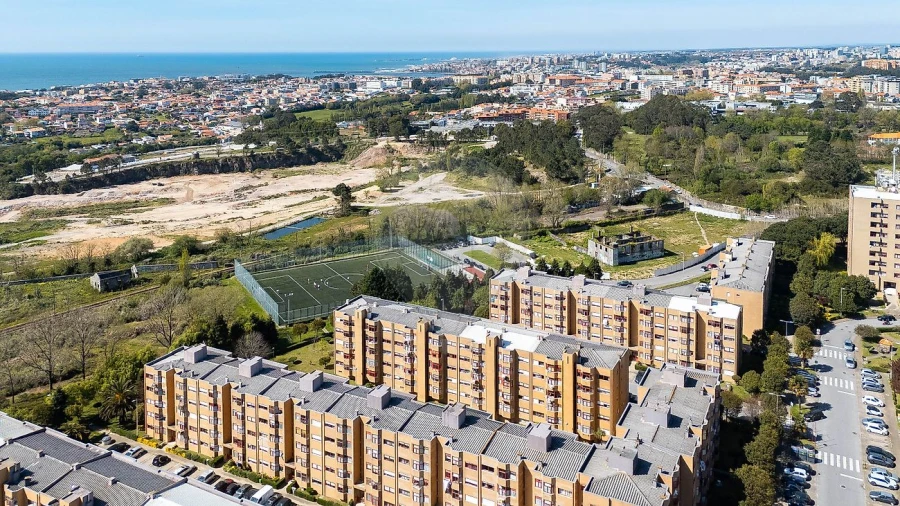 Apartamento T2 para Arrendamento em Canidelo Foto 24