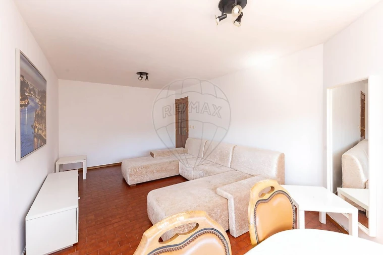 Apartamento T2 para Arrendamento em Canidelo Foto 5