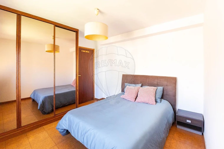 Apartamento T2 para Arrendamento em Canidelo Foto 13
