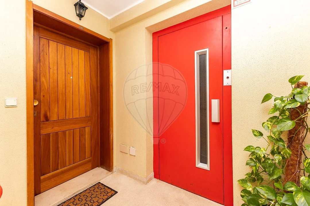 Apartamento T2 para Arrendamento em Canidelo Foto 17