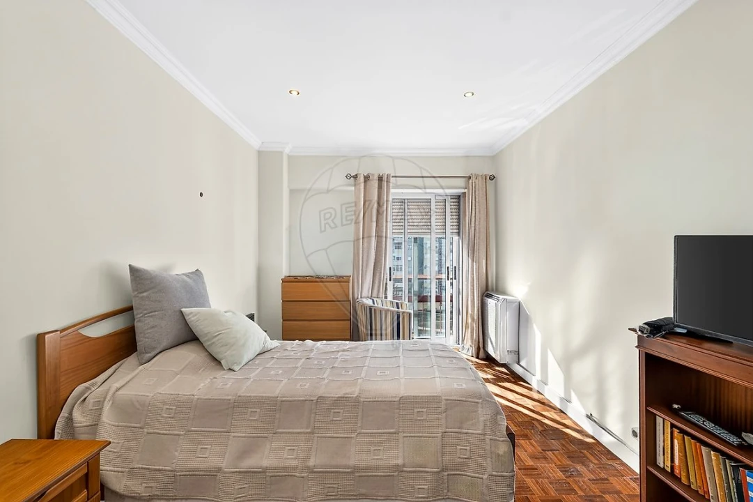 Apartamento T4 para Venda em São Domingos de Benfica Foto 20
