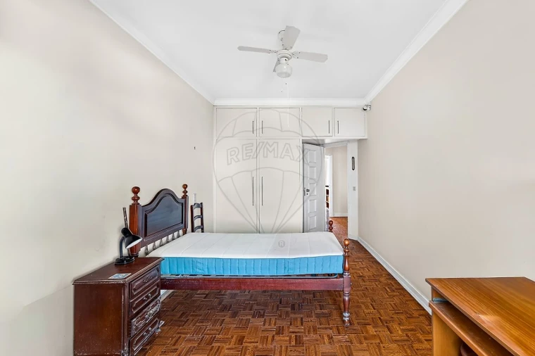 Apartamento T4 para Venda em São Domingos de Benfica Foto 25