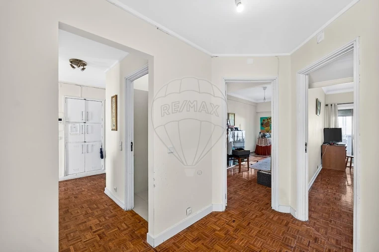 Apartamento T4 para Venda em São Domingos de Benfica Foto 22