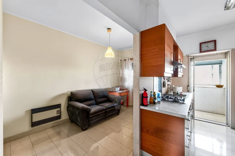 Apartamento T4 para Venda em São Domingos de Benfica Foto 39