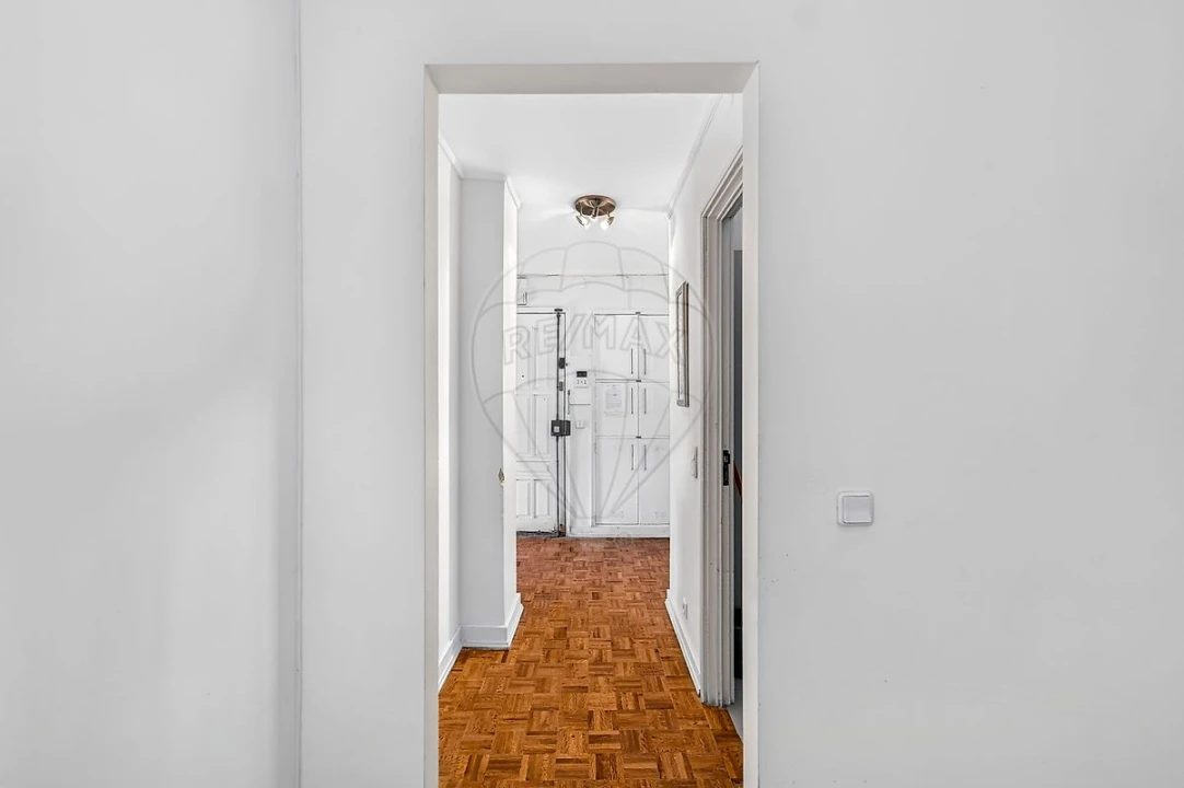 Apartamento T4 para Venda em São Domingos de Benfica Foto 29