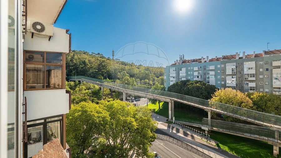 Apartamento T4 para Venda em São Domingos de Benfica