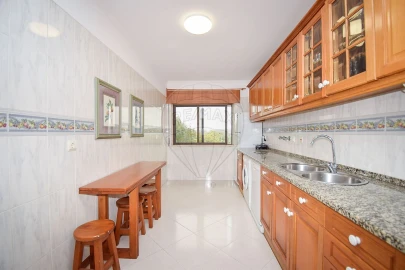 Apartamento T1 para Arrendamento em Cacém e São Marcos