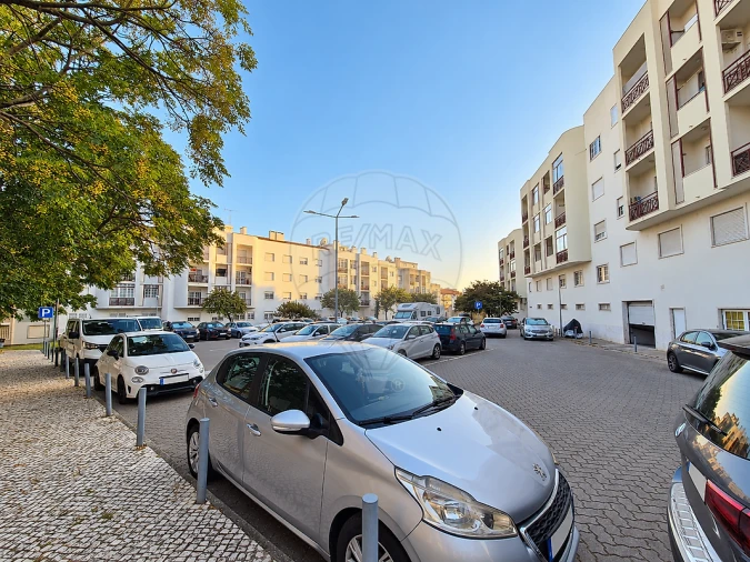 Apartamento T3 para Venda em Vialonga Foto 20