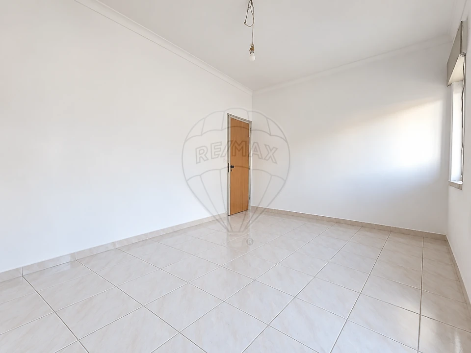 Apartamento T3 para Venda em Vialonga Foto 27