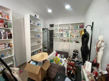 Loja para Venda em Malveira e São Miguel de Alcainça