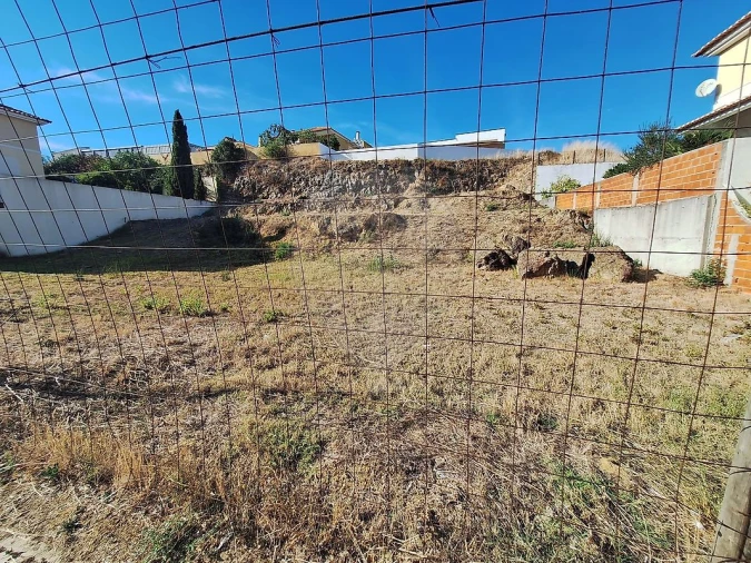 Terreno para Venda em Carregado e Cadafais Foto 6