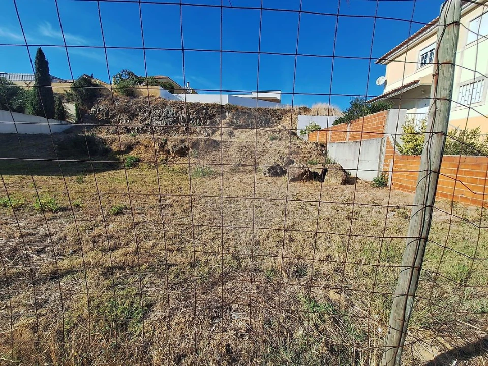Terreno para Venda em Carregado e Cadafais Foto 9