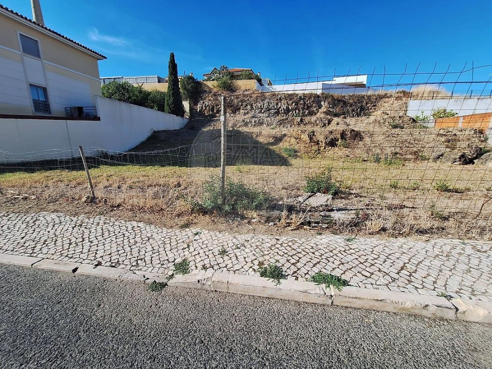 Terreno para Venda em Carregado e Cadafais Foto 11