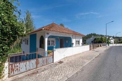 Moradia T3 para Venda em Alenquer (Santo Estêvão e Triana)