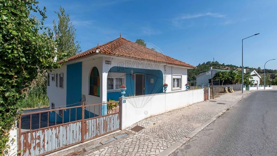 Moradia T3 para Venda em Alenquer (Santo Estêvão e Triana)
