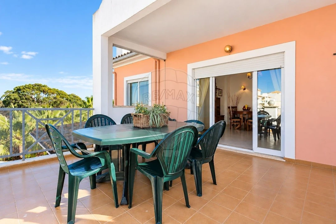 Apartamento T2 para Venda em Armação de Pera Foto 12