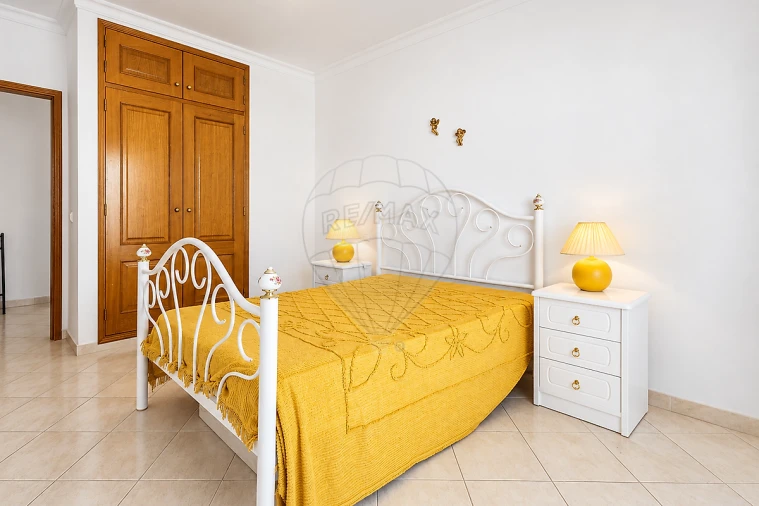 Apartamento T2 para Venda em Armação de Pera Foto 19