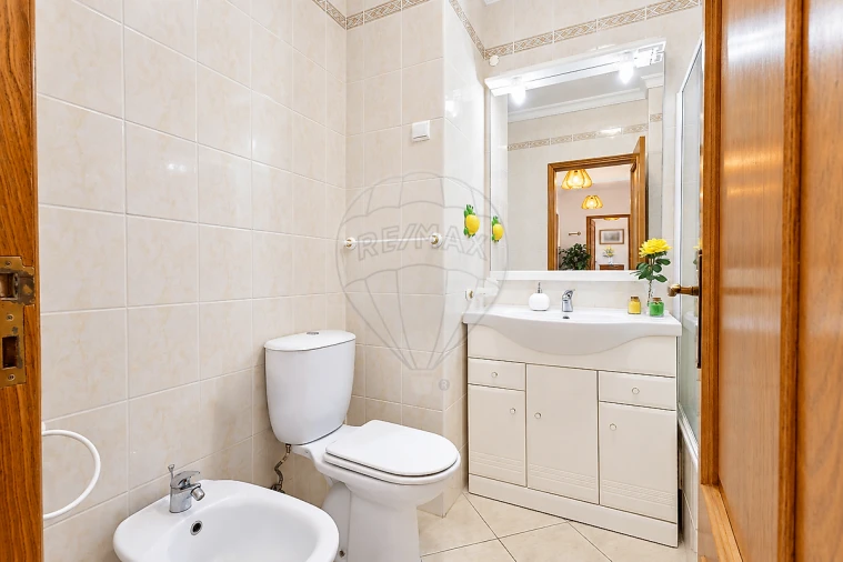 Apartamento T2 para Venda em Armação de Pera Foto 16
