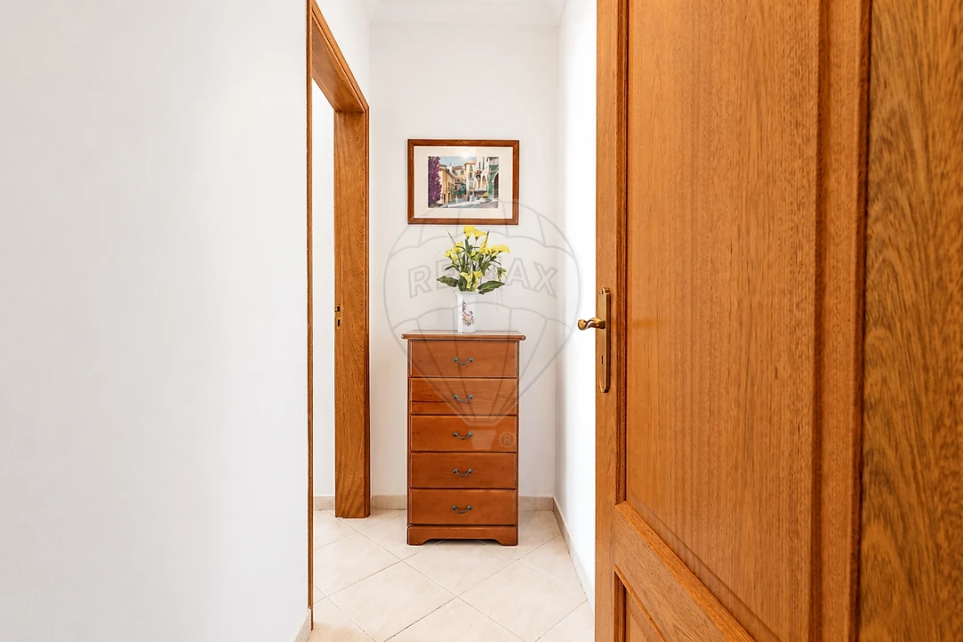 Apartamento T2 para Venda em Armação de Pera Foto 21