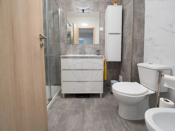 Apartamento T2 para Venda em Ota Foto 17