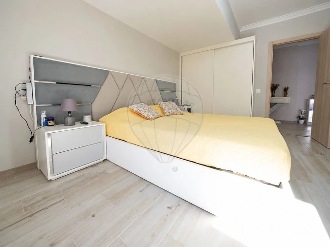 Apartamento T2 para Venda em Ota Foto 15