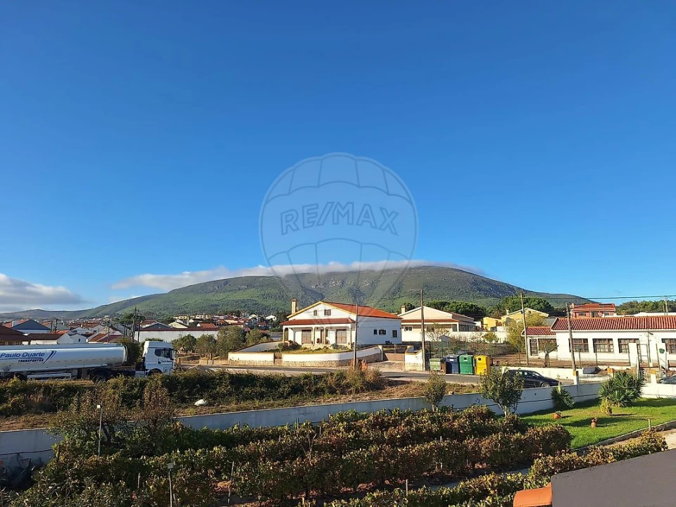 Moradia T2 para Venda em Abrigada e Cabanas de Torres Foto 14