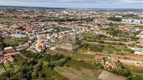 Moradia T4 para Venda em Santa Joana