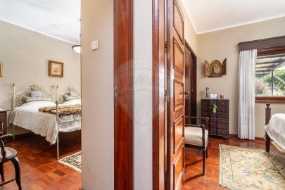 Moradia T4 para Venda em Santa Joana