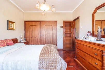 Moradia T4 para Venda em Santa Joana