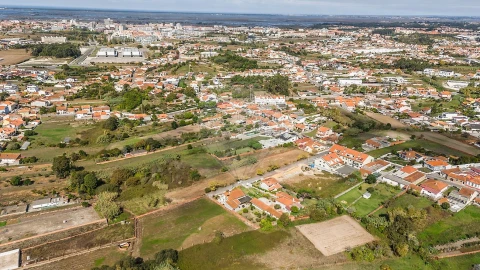 Moradia T4 para Venda em Santa Joana