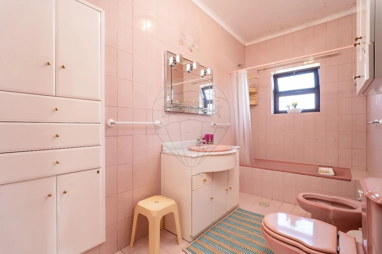Moradia T4 para Venda em Santa Joana Foto 18