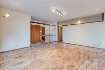 Apartamento T2 para Arrendamento em Santa Marinha e São Pedro da Afurada