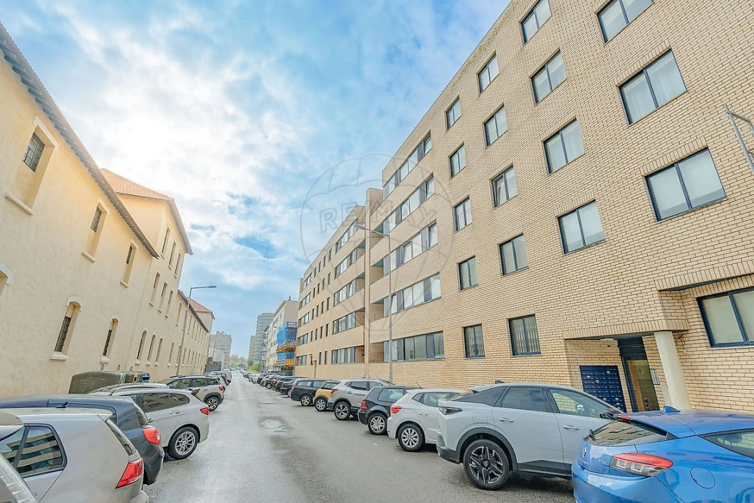 Apartamento T4 para Arrendamento em Matosinhos e Leça da Palmeira Foto 1