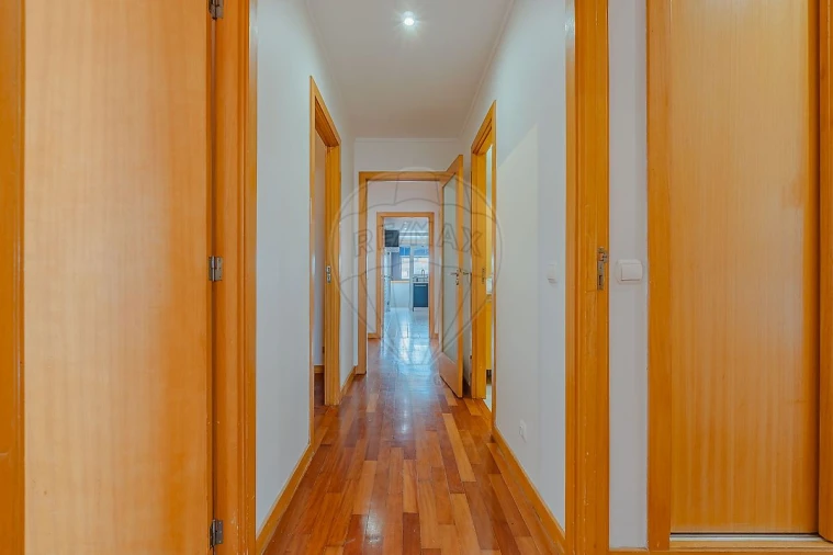 Apartamento T4 para Arrendamento em Matosinhos e Leça da Palmeira Foto 16