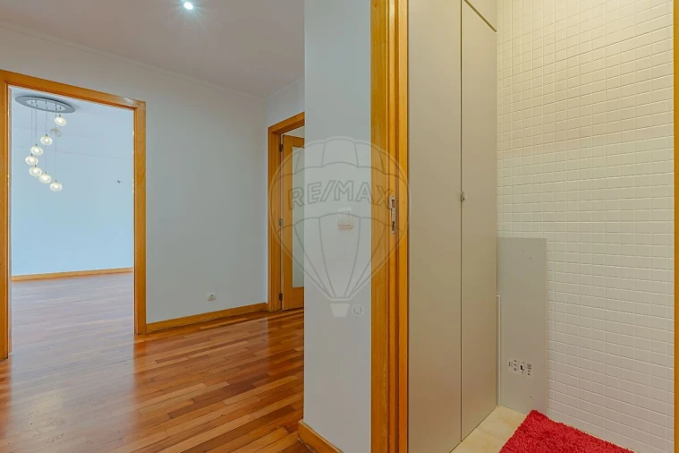 Apartamento T4 para Arrendamento em Matosinhos e Leça da Palmeira Foto 11