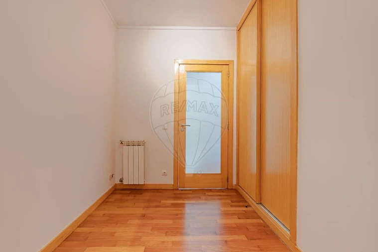 Apartamento T4 para Arrendamento em Matosinhos e Leça da Palmeira Foto 20