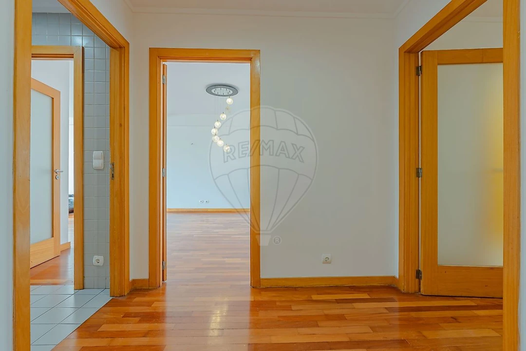 Apartamento T4 para Arrendamento em Matosinhos e Leça da Palmeira Foto 12