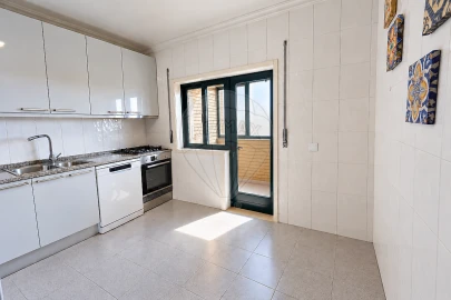 Apartamento T3 para Venda em São Mamede de Infesta e Senhora da Hora